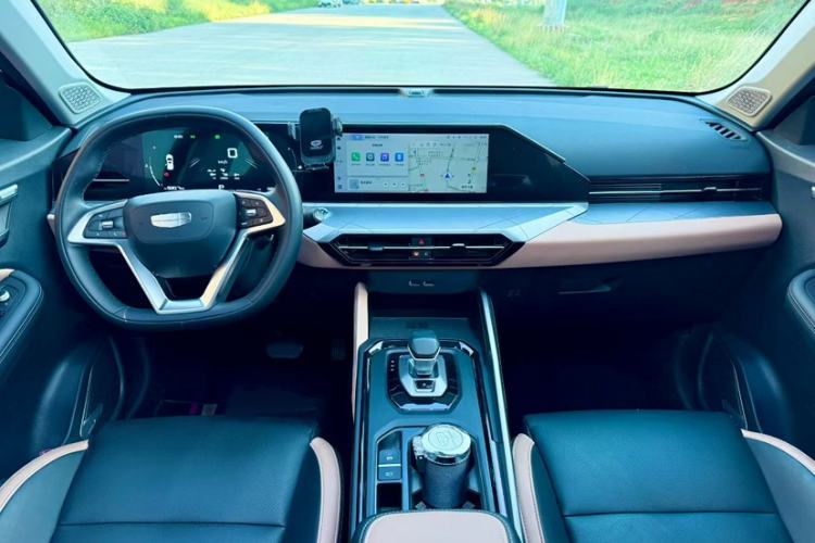 Used Geely Auto Haoyue PRO 2024 1.5T DCT Zongheng+ Interior 1