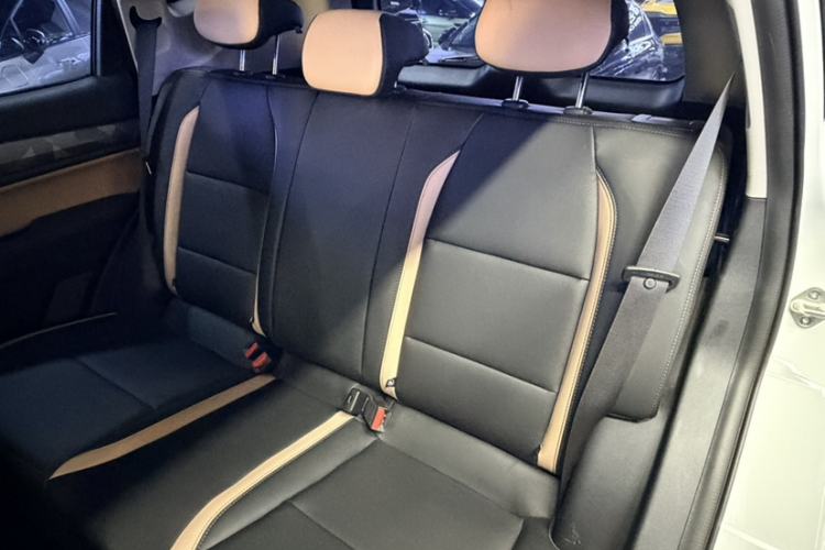 Used Geely Auto Haoyue PRO 2024 1.5T DCT Zongheng+ Interior 10