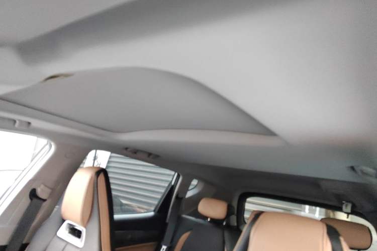Used Geely Auto Haoyue PRO 2024 1.5T DCT Zongheng+ Interior 4