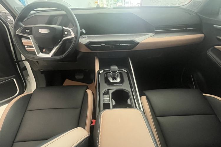Used Geely Auto Haoyue PRO 2024 1.5T DCT Zongheng+ Interior 6