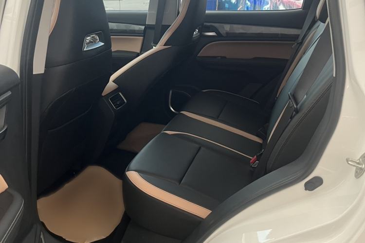 Used Geely Auto Haoyue PRO 2024 1.5T DCT Zongheng+ Interior 8
