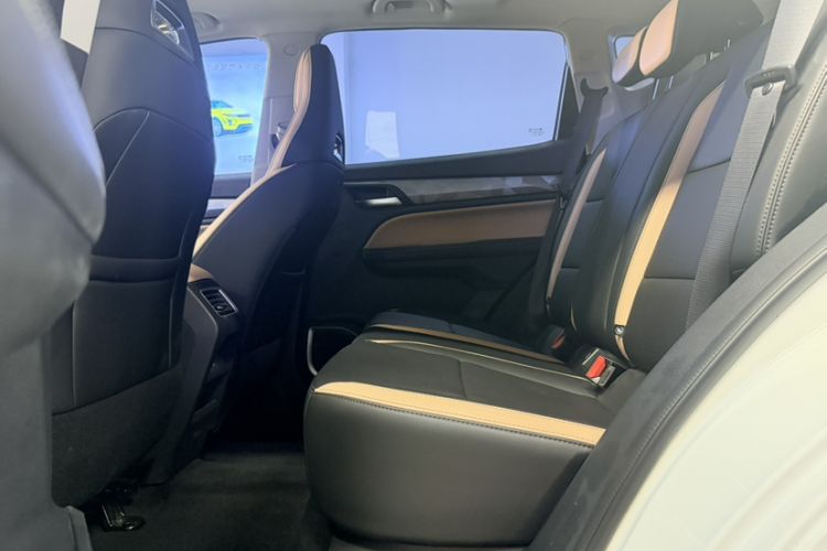 Used Geely Auto Haoyue PRO 2024 1.5T DCT Zongheng+ Interior 8