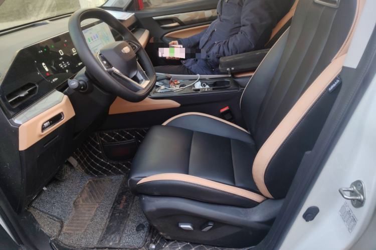 Used Geely Auto Haoyue PRO 2024 1.5T DCT Zongheng+ Left Front Seat