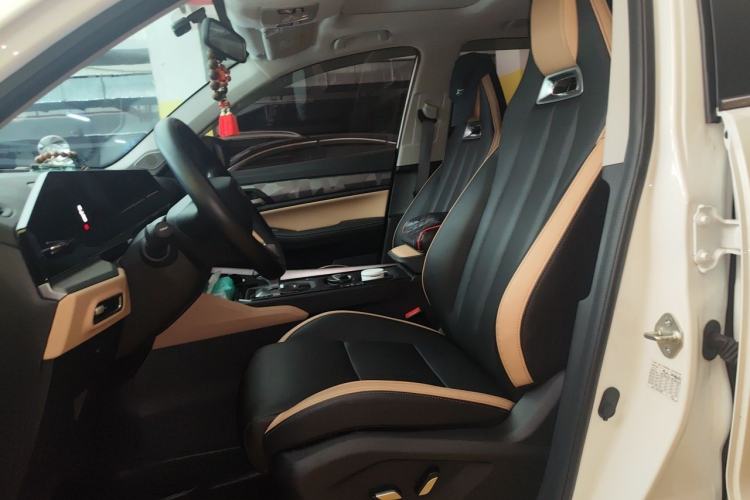 Used Geely Auto Haoyue PRO 2024 1.5T DCT Zongheng+ Left Front Seat