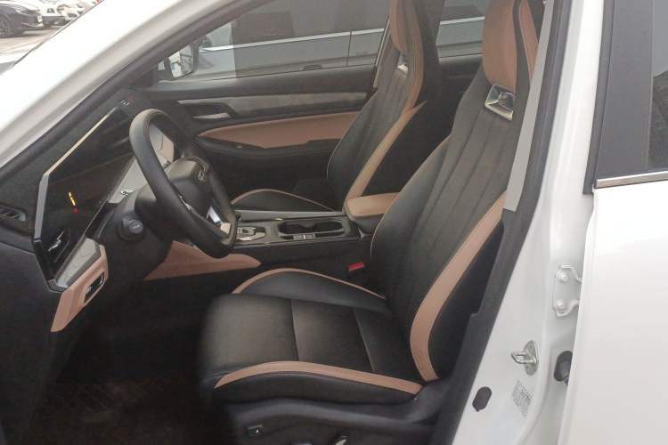 Used Geely Auto Haoyue PRO 2024 1.5T DCT Zongheng+ Left Front Seat