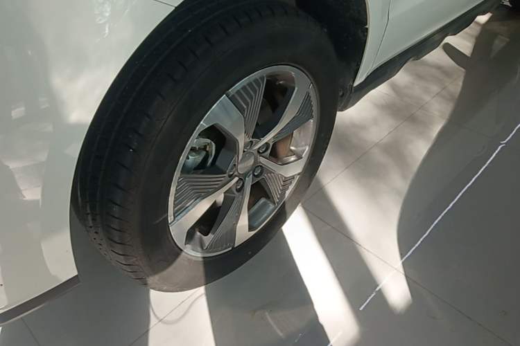 Used Geely Auto Haoyue PRO 2024 1.5T DCT Zongheng+ Left Front Wheel Hub