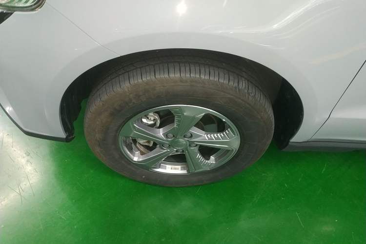 Used Geely Auto Haoyue PRO 2024 1.5T DCT Crosswise Edition Left Front Wheel Hub