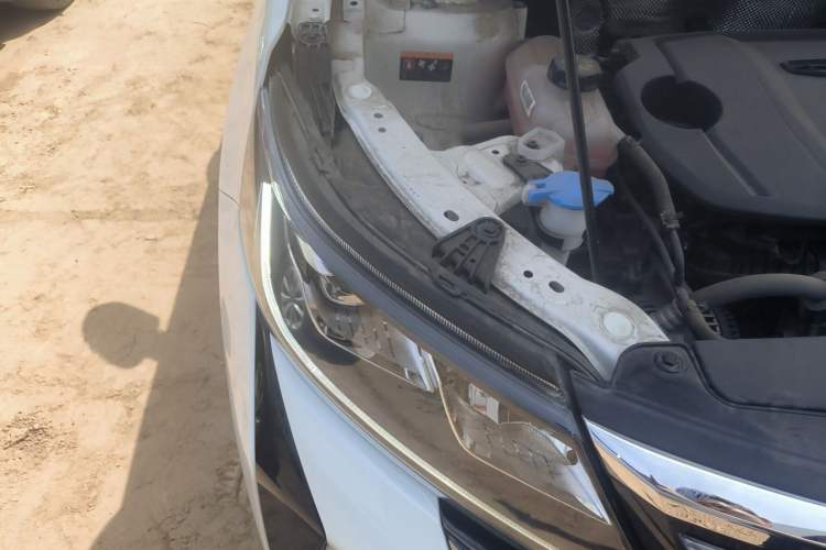 Used Geely Auto Haoyue PRO 2024 1.5T DCT Zongheng+ Right Front Headlight
