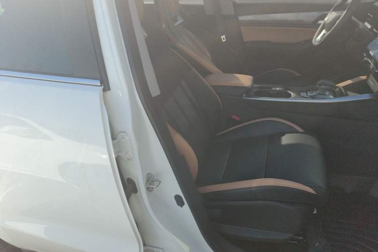 Used Geely Auto Haoyue PRO 2024 1.5T DCT Zongheng+ Right Front Seat
