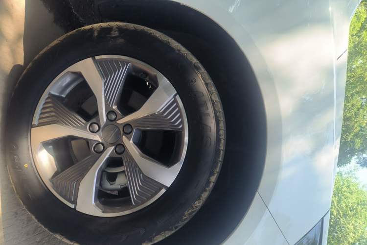 Used Geely Auto Haoyue PRO 2024 1.5T DCT Zongheng+ Right Front Wheel Hub