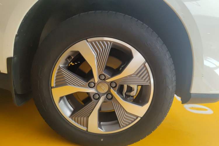 Used Geely Auto Haoyue PRO 2024 1.5T DCT Zongheng+ Right Front Wheel Hub