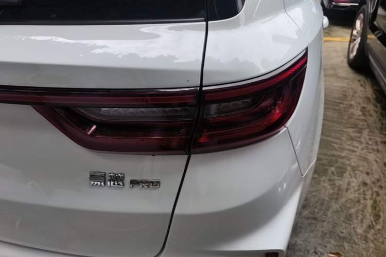 Used Geely Auto Haoyue PRO 2024 1.5T DCT Zongheng+ Right Rear Taillight