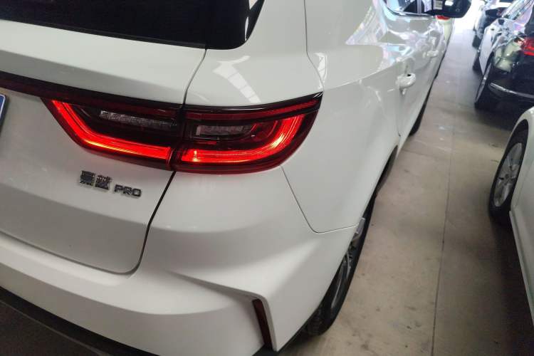Used Geely Auto Haoyue PRO 2024 1.5T DCT Zongheng+ Right Rear Taillight