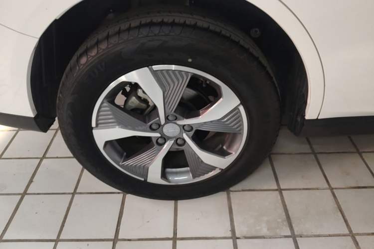 Used Geely Auto Haoyue PRO 2024 1.5T DCT Zongheng+ Right Rear Wheel Hub