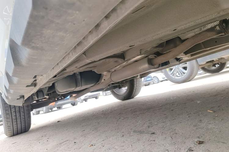 Used Geely Auto Haoyue PRO 2024 1.5T DCT Zongheng+ Right Side Sill