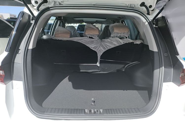 Used Geely Auto Haoyue PRO 2024 1.5T DCT Zongheng+ Trunk
