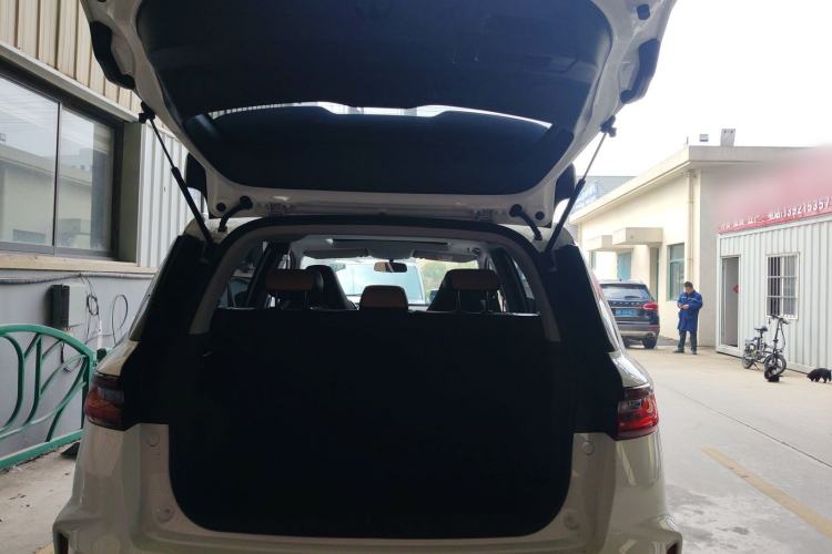 Used Geely Auto Haoyue PRO 2024 1.5T DCT Zongheng+ Trunk