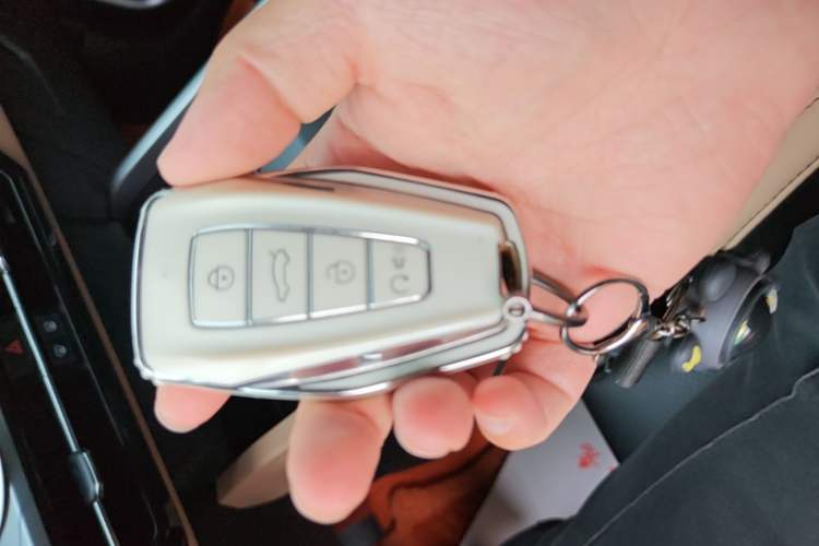 Used Geely Auto Haoyue PRO 2024 1.5T DCT Zongheng+ Vehicle Key