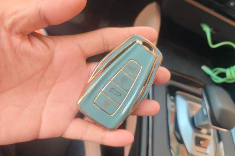 Used Geely Auto Haoyue PRO 2024 1.5T DCT Zongheng+ Vehicle Key