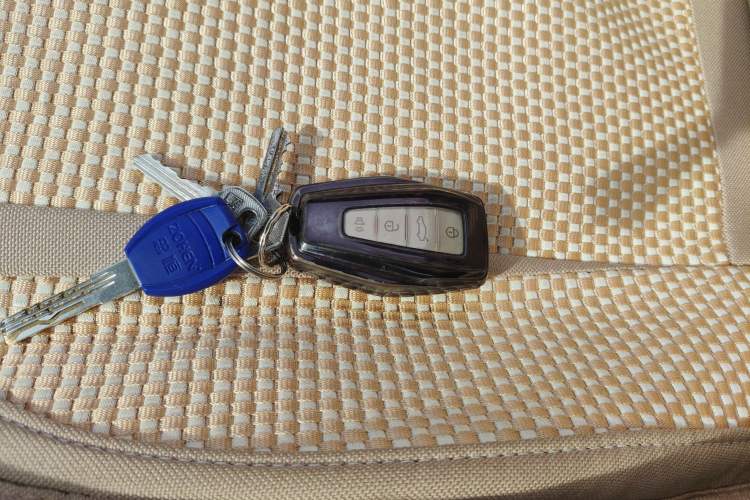 Used Geely Auto Haoyue PRO 2024 1.5T DCT Zongheng+ Vehicle Key
