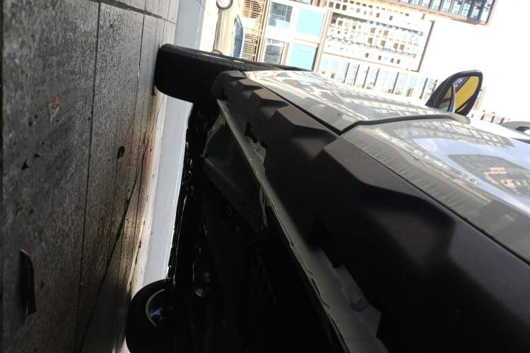 Used Geely Auto Haoyue PRO 2025 1.5T DCT Zongheng + New Year Supreme Edition Chassis Rear Left