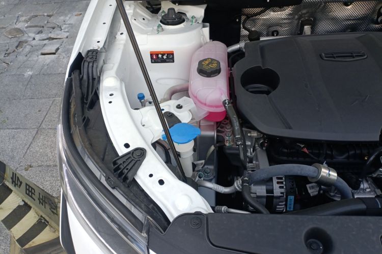 Used Geely Auto Haoyue PRO 2025 1.5T DCT Zongheng + New Year Supreme Edition Engine Bay Right