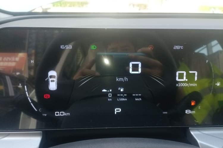 Used Geely Auto Haoyue PRO 2025 1.5T DCT Zongheng + New Year Supreme Edition Instrument Cluster