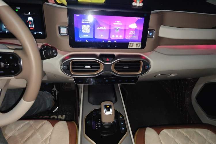 Used Geely Auto icon 2020 1.5TD i9 BSG Audio And AC Panel