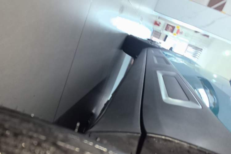 Used Geely Auto icon 2020 1.5TD i9 BSG Left Side Sill