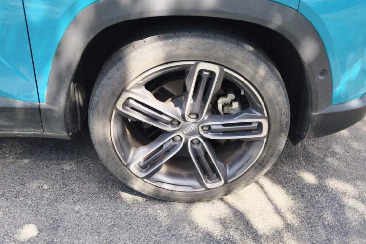 Used Geely Auto icon 2020 1.5TD i9 BSG Right Front Wheel Hub