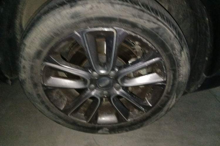 Used Geely Auto icon 2020 1.5TD i9 BSG Right Front Wheel Hub