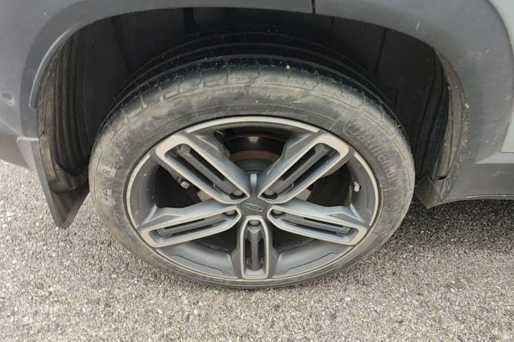 Used Geely Auto icon 2020 1.5TD i9 BSG Right Rear Wheel Hub