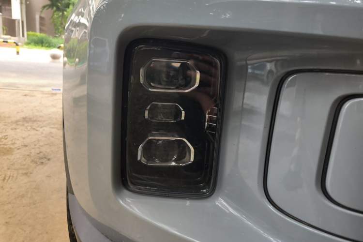 Used Geely Auto icon 2020 1.5TD i9 BSG Right Front Headlight