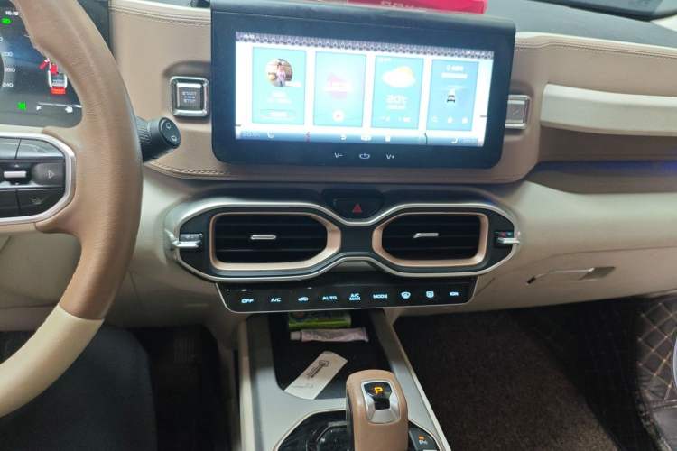 Used Geely Auto icon 2020 300T Galaxy Limited Edition Audio And AC Panel