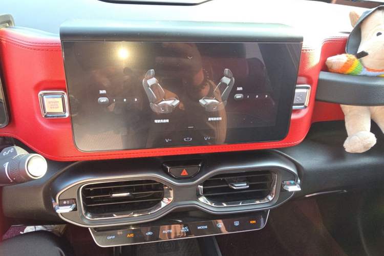 Used Geely Auto icon 2020 1.5TD i9 BSG Audio And AC Panel