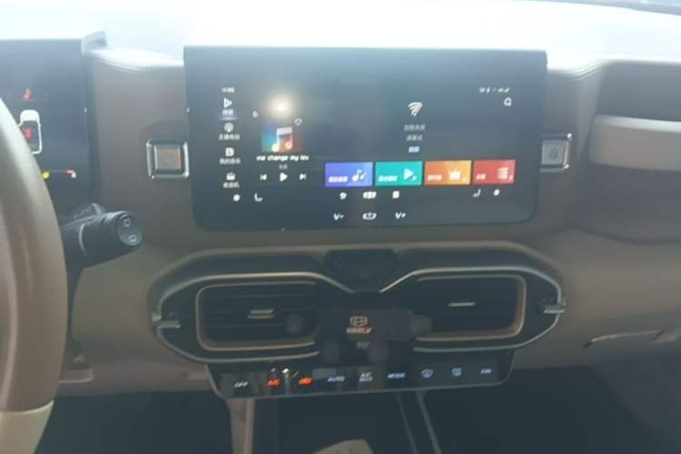 Used Geely Auto icon 2020 300T Galaxy Limited Edition Audio And AC Panel