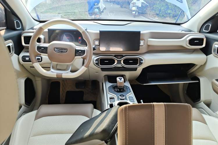 Used Geely Auto icon 2020 1.5TD i9 BSG Center Console