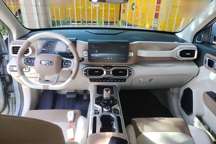 Used Geely Auto icon 2020 300T Galaxy Limited Edition Center Console