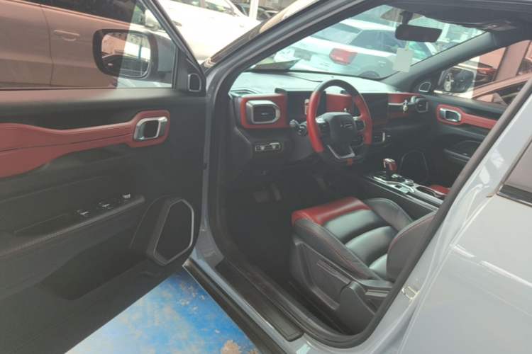 Used Geely Auto icon 2020 1.5TD i6 BSG Driver Seat