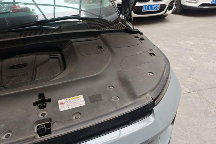 Used Geely Auto icon 2020 300T Galaxy Limited Edition Engine Bay Left