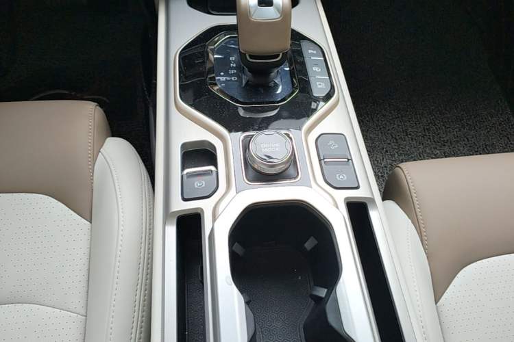 Used Geely Auto icon 2020 300T Galaxy Limited Edition Gear Lever