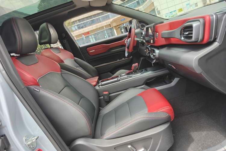 Used Geely Auto icon 2020 1.5TD i9 BSG Interior 5