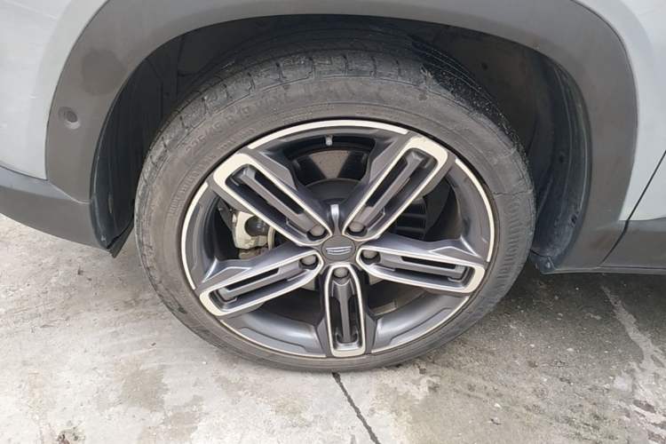 Used Geely Auto icon 2020 300T Galaxy Limited Edition Left Front Wheel Hub