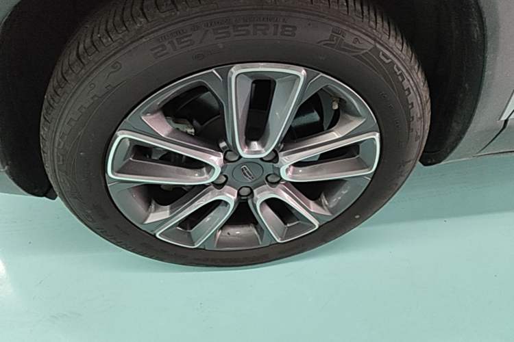 Used Geely Auto icon 2020 1.5TD i9 Left Front Wheel Hub