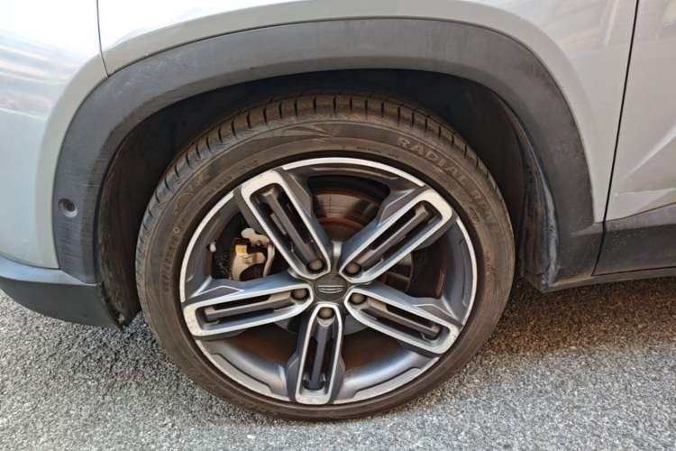 Used Geely Auto icon 2020 300T Galaxy Limited Edition Left Front Wheel Hub