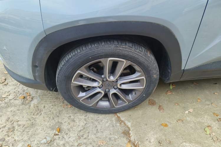 Used Geely Auto icon 2020 1.5TD i9 BSG Left Front Wheel Hub