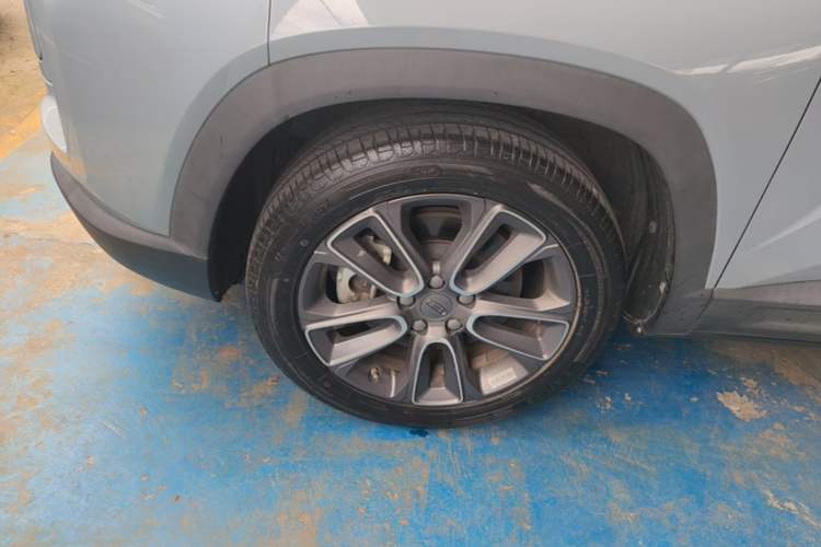 Used Geely Auto icon 2020 1.5TD i6 BSG Left Front Wheel Hub