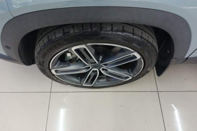 Used Geely Auto icon 2020 1.5TD i9 BSG Left Front Wheel Hub