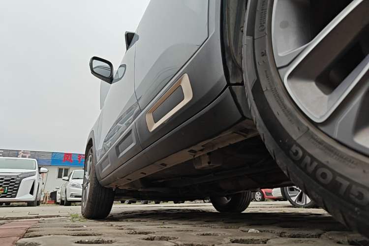 Used Geely Auto icon 2020 1.5TD i9 BSG Left Side Sill