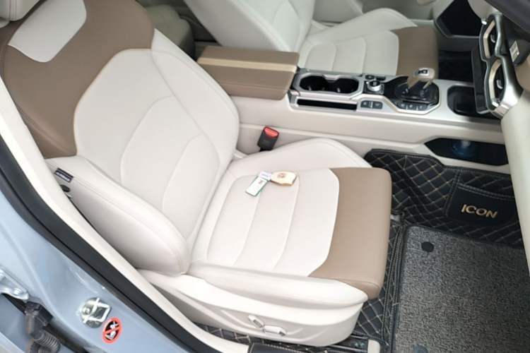 Used Geely Auto icon 2020 300T Galaxy Limited Edition Right Front Seat